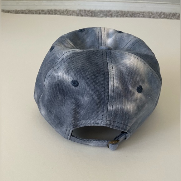 Bundle of Cannabis Branded Merch Accessories- Pin, socks, hat, & more NWOT - Picture 10 of 14